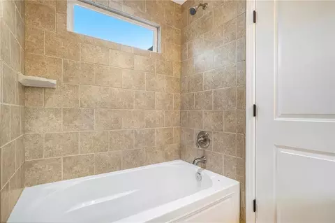 4010 E Johnson Cir, Chamblee, GA 30341 photo 15