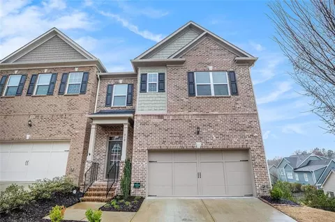 910 Dennison Dr SE, Mableton, GA 30126