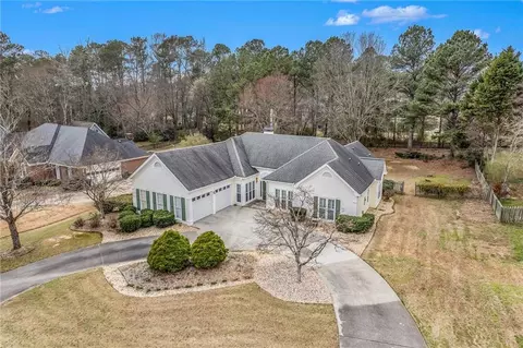1605 Flat Rock Dr SW, Conyers, GA 30094