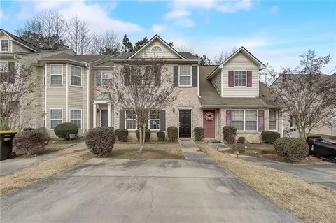 6445 Capitol Knl, Fairburn, GA 30213