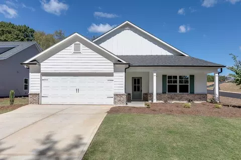 59 Franklin Hills Dr, Carnesville, GA 30521