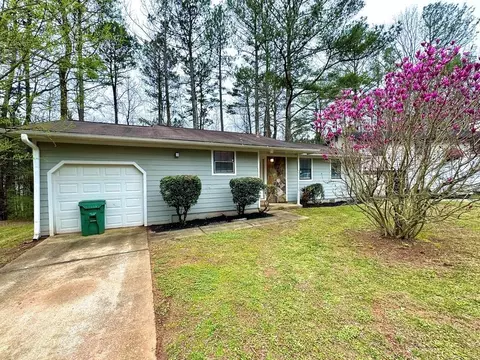2079 Mallard Way, Lithonia, GA 30058