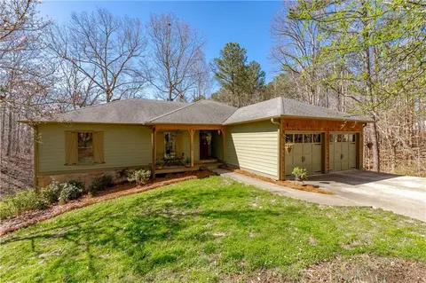 1706 Bobo Rd, Dallas, GA 30132