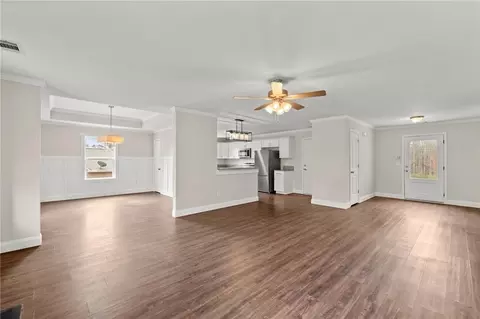 Living - 7596 Lula Rd, Lula, GA 30554 photo 2 of 4