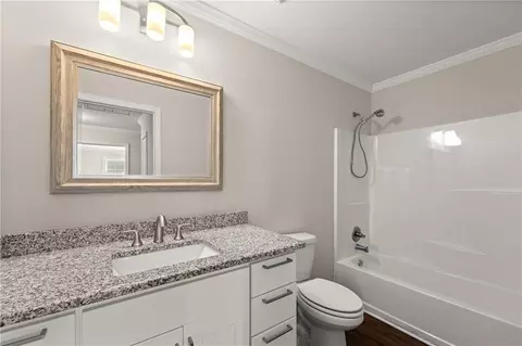Bath - 7596 Lula Rd, Lula, GA 30554 photo 6 of 6
