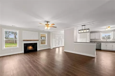 Living - 7596 Lula Rd, Lula, GA 30554 photo 1 of 4