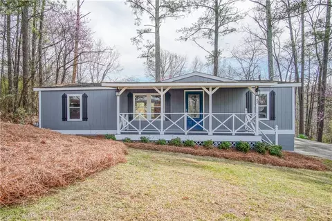 43 Sea Horse Cir SE, Cartersville, GA 30121