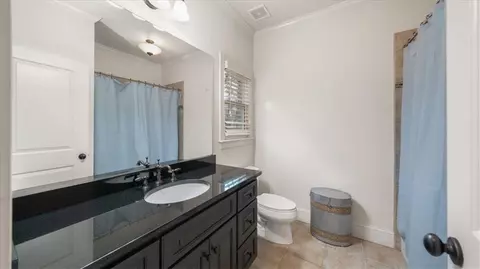 Bath - 1716 Granger Ct, Chamblee, GA 30341 photo 7 of 11