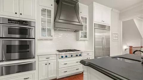 Kitchen - 1716 Granger Ct, Chamblee, GA 30341 photo 3 of 6