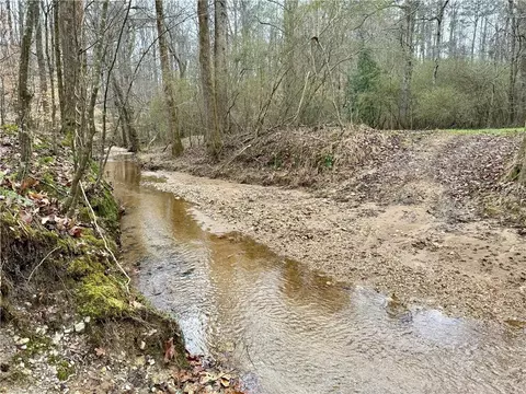 3250 Hidden Valley Rd, Gainesville, GA 30506