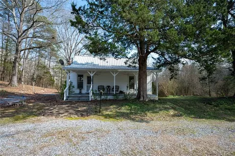 373 Hall Memorial Rd NW, Calhoun, GA 30701