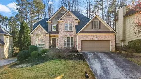 1094 Fairview Club Cir, Dacula, GA 30019