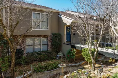 1706 Woodcliff Way NE, Atlanta, GA 30329