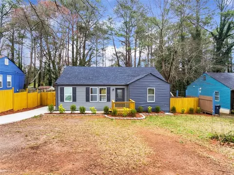 2126 Castlewood St, East Point, GA 30344