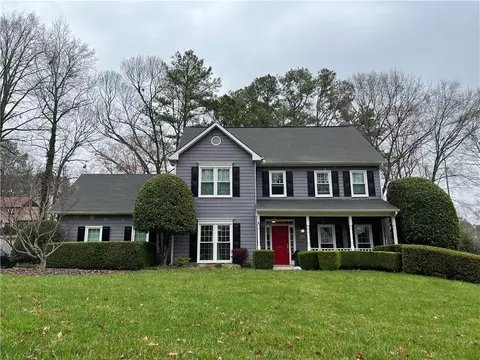 247 Saint Martins Dr SE, Mableton, GA 30126