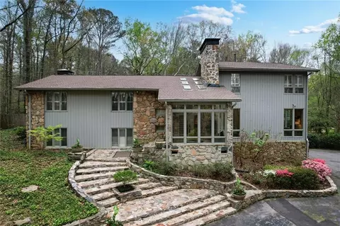 5845 Winterthur Dr, Atlanta, GA 30328