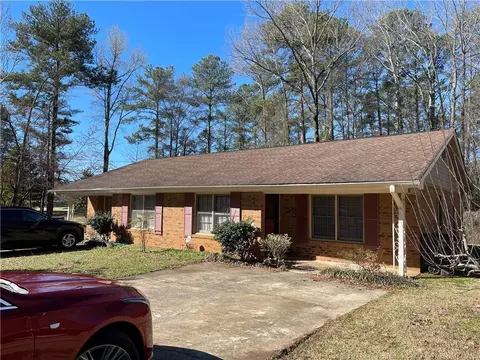 8757 Bowden St, Douglasville, GA 30134