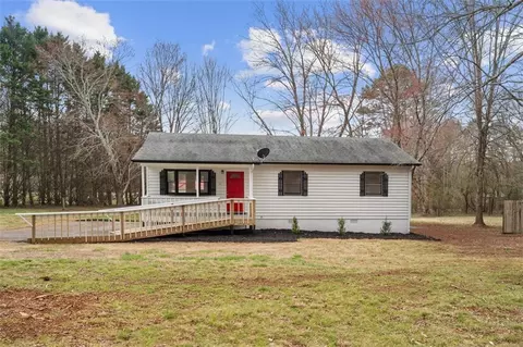61 Pecks Creek Ct, Dahlonega, GA 30533