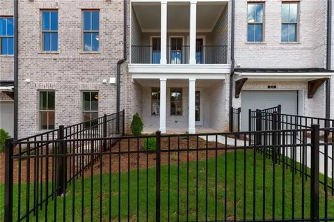 4909 Sealy Cir #95, Peachtree Corners, GA 30092