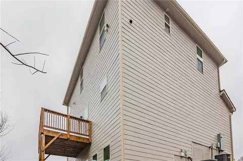 Exterior - 72 Hidden Pines Cir, Pendergrass, GA 30567 photo 9 of 10