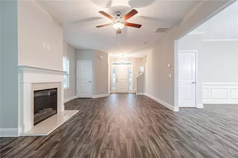 Living - 72 Hidden Pines Cir, Pendergrass, GA 30567 photo 3 of 5