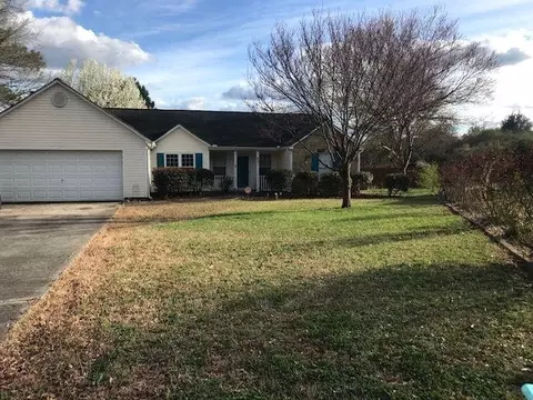 907 Castle Ct, Monroe, GA 30656