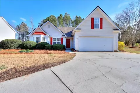 225 River Landing Dr, Monroe, GA 30656