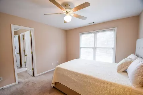 Bedroom - 100 Bennington Pass, Tyrone, GA 30290 photo 6 of 16