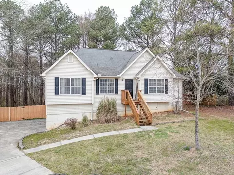 18 Brook Hollow Ln, Cartersville, GA 30121
