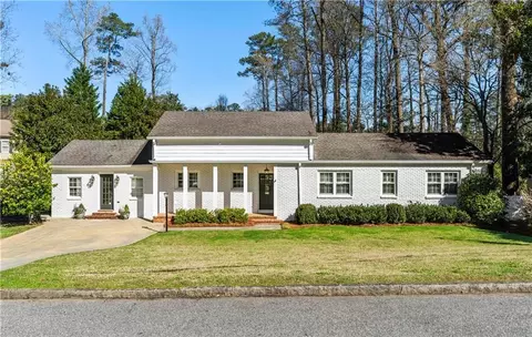 344 Pine Forest Rd, Atlanta, GA 30342