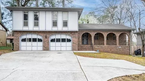 1897 Harts Mill Rd NE, Chamblee, GA 30341