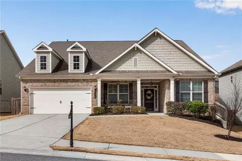 5610 Mirror Lake Dr, Cumming, GA 30028