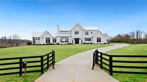 5150 Howard Rd, Cumming, GA 30040