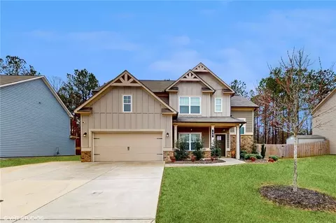 46 Crestbrook Ln, Dallas, GA 30157