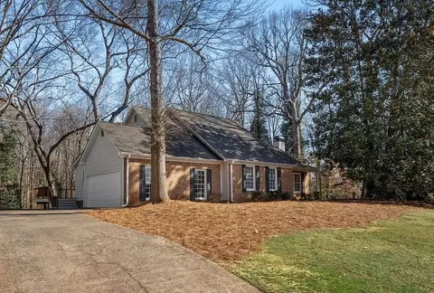 1020 Ridge Tarn, Sandy Springs, GA 30350