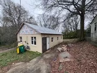 391 Fourth St, Forest Park, GA 30297