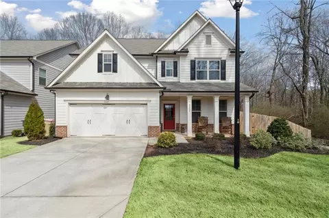 5504 Shallow Branch Dr, Flowery Branch, GA 30542