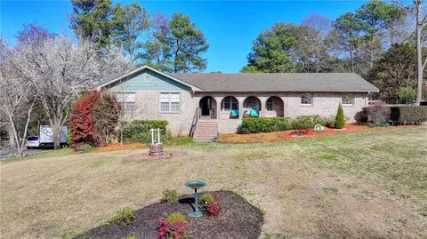 2034 Chancellor Ct, Snellville, GA 30078