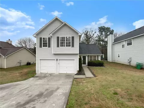 2717 Ward Lake Ct, Ellenwood, GA 30294