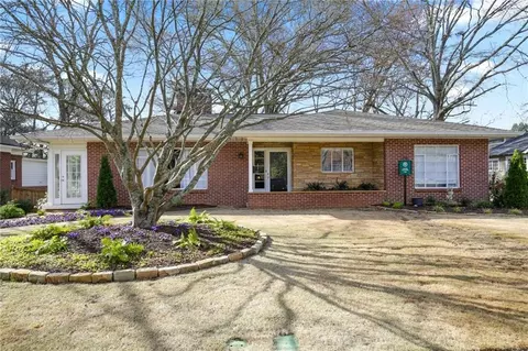 226 Freyer Dr NE, Marietta, GA 30060