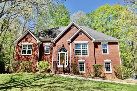 1215 Kaylyn Ct NW, Kennesaw, GA 30152