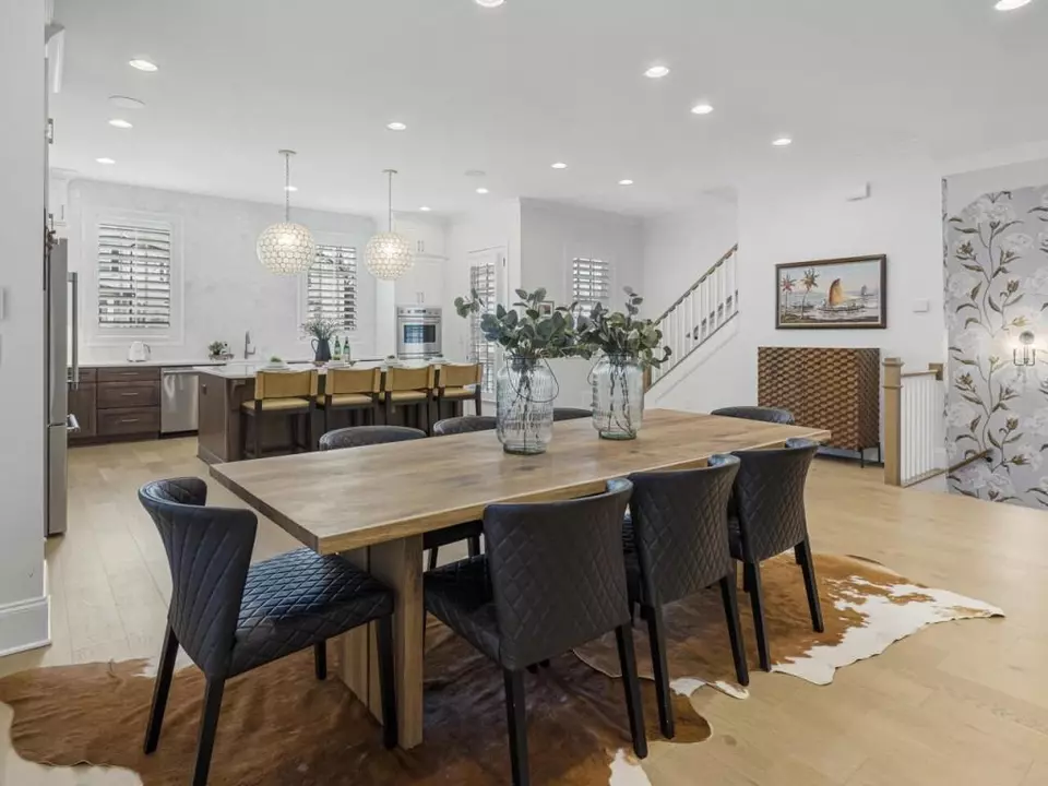 Dining - 345 Rowes Cir, Alpharetta, GA 30009 photo 3 of 4