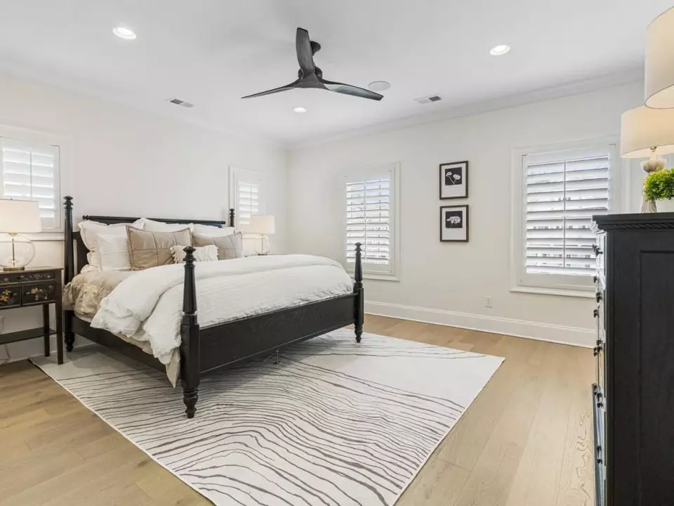 Bedroom - 345 Rowes Cir, Alpharetta, GA 30009 photo 2 of 5