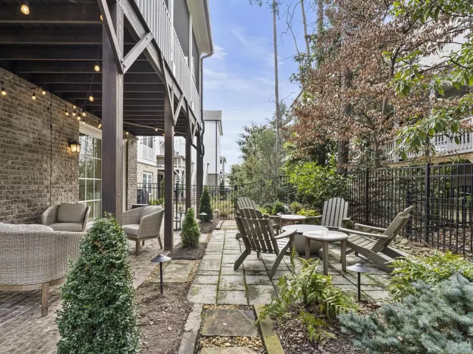 Exterior - 345 Rowes Cir, Alpharetta, GA 30009 photo 7 of 26
