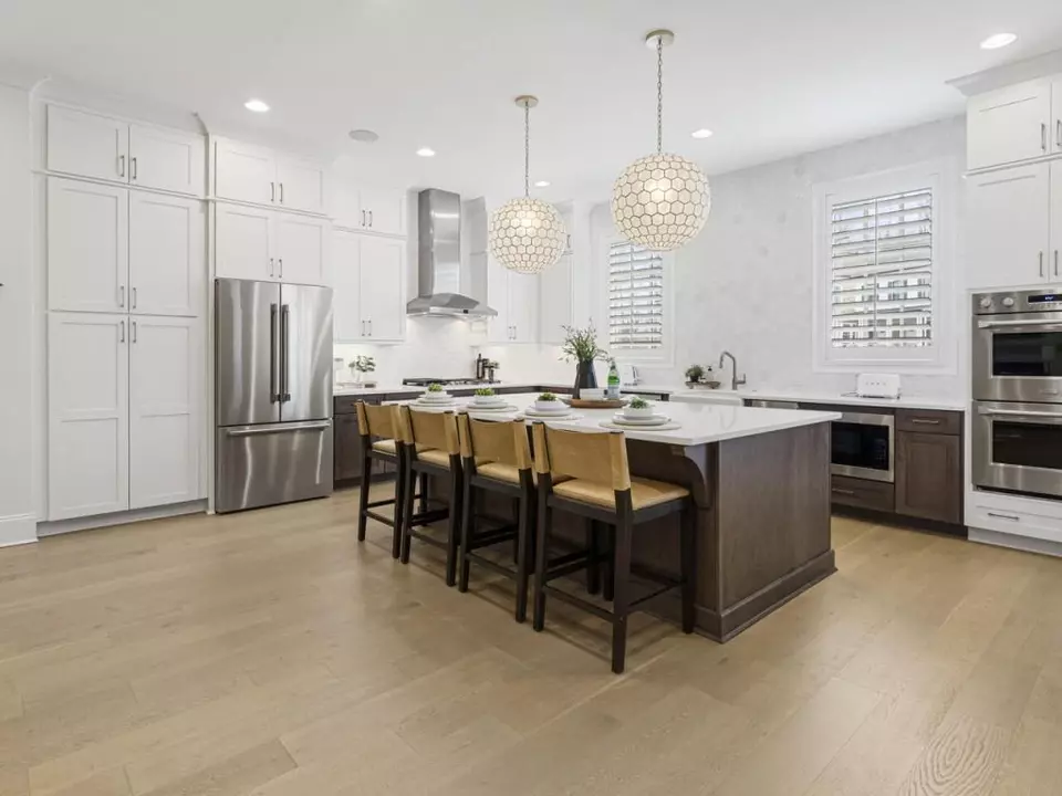 Kitchen - 345 Rowes Cir, Alpharetta, GA 30009 photo 1 of 5