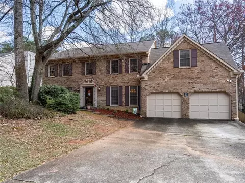 768 Woodmont Dr, Marietta, GA 30062