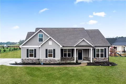 287 Burnt Hickory Ln SE, Calhoun, GA 30701
