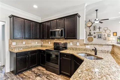 2858 Shadowstone Way, Winder, GA 30680 photo 15