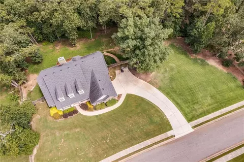 2858 Shadowstone Way, Winder, GA 30680 photo 3