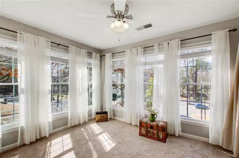 806 Sentinel Rdg SW, Marietta, GA 30064